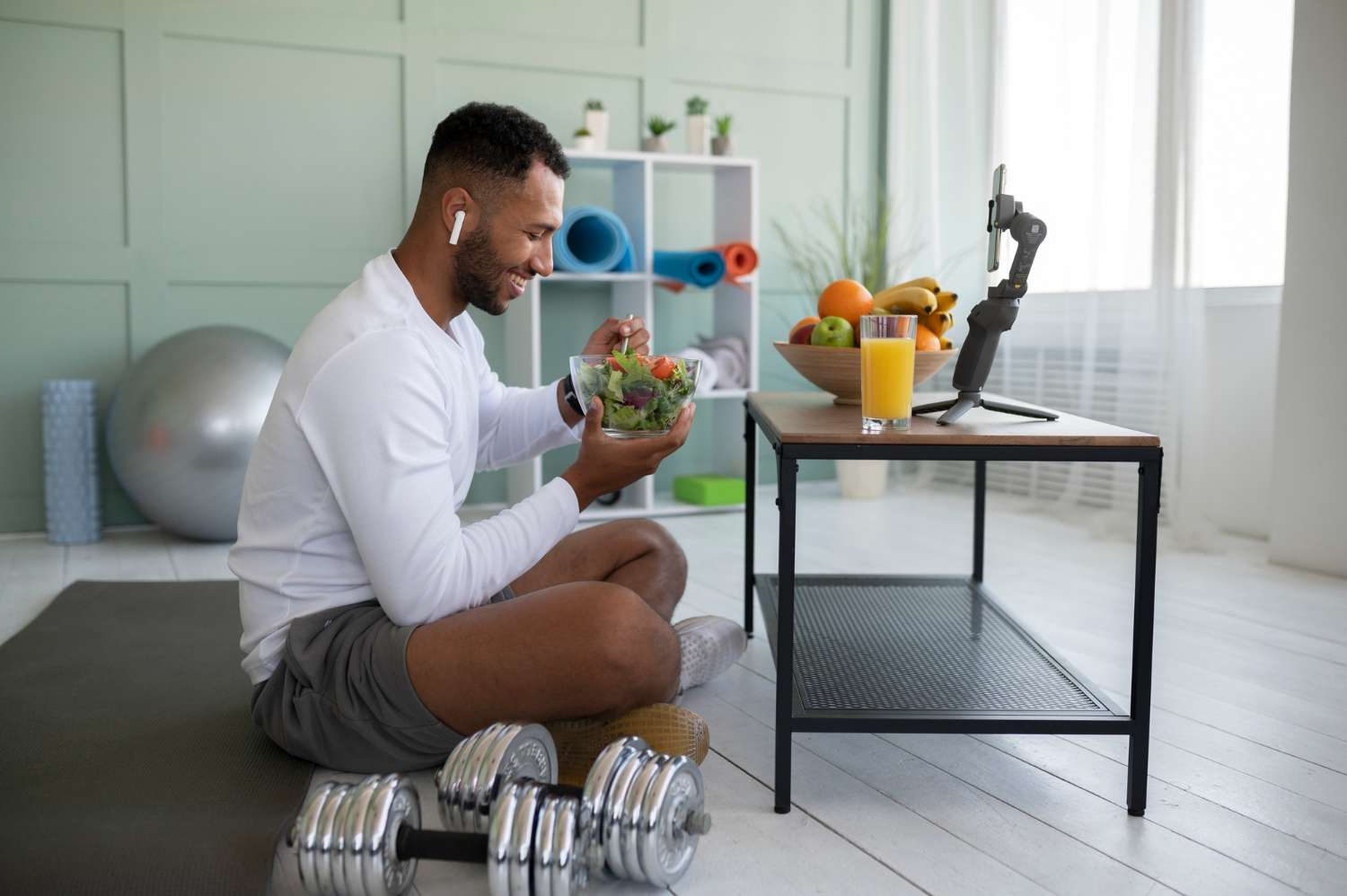 The role of nutrition and exercise in mental health.