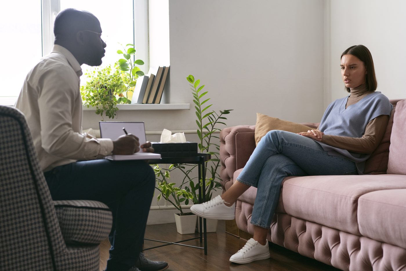 A CIP provider in conversation with a patient